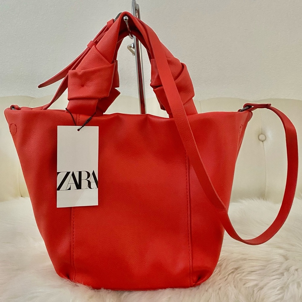 ❗️𝗦𝗢𝗟𝗗❗️Brand New Zara Orange Shopper Sling Bag Medium